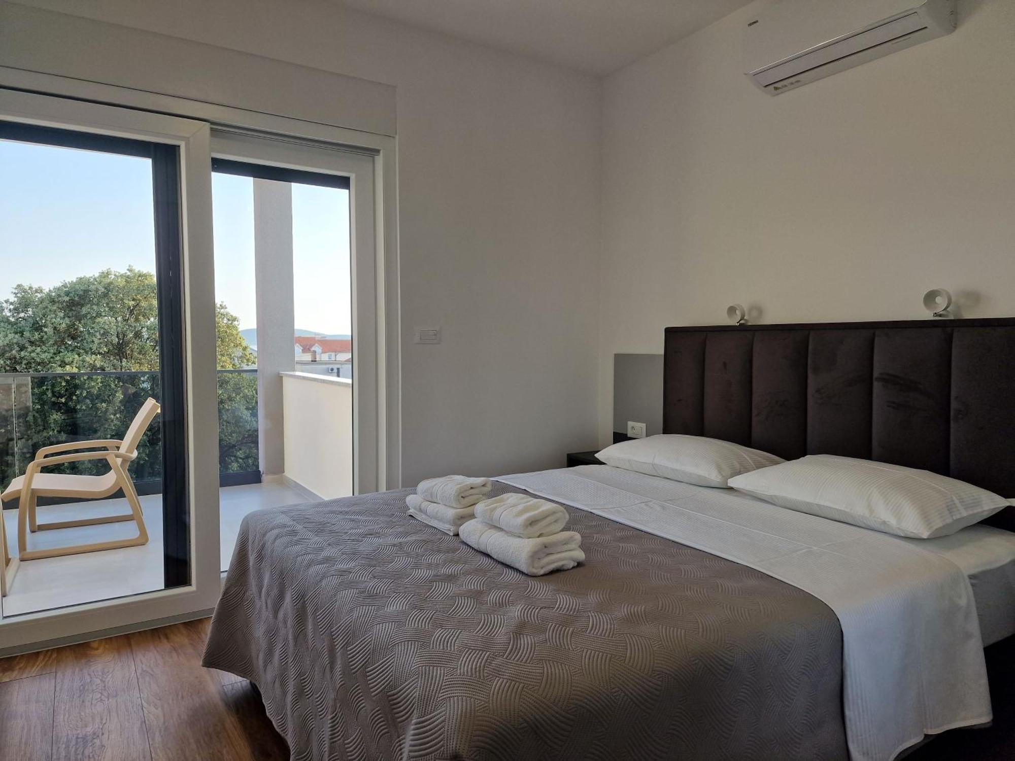 Apartments Okit Vodice Buitenkant foto