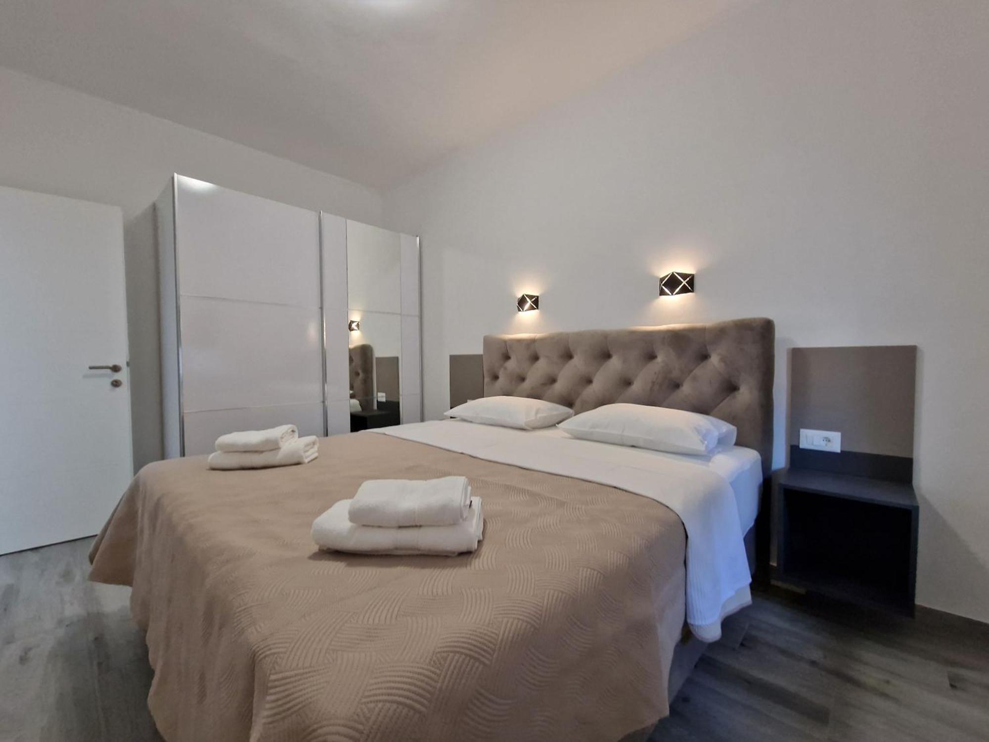 Apartments Okit Vodice Kamer foto